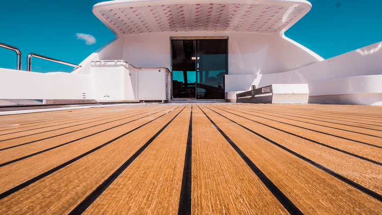 top-deck-min