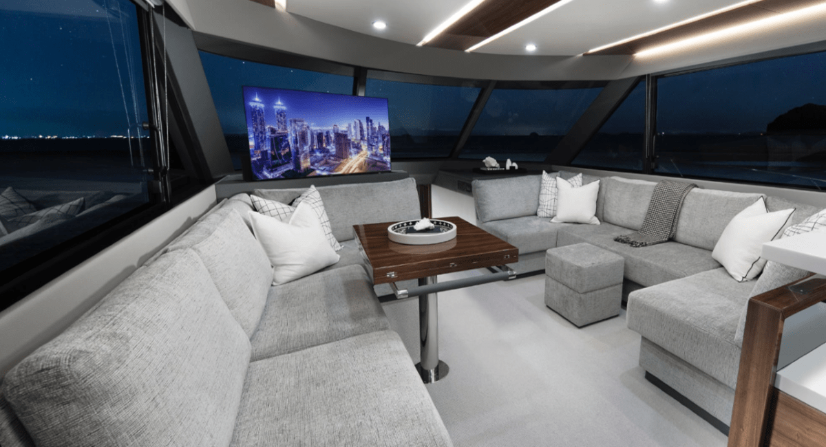 Maritimo M55